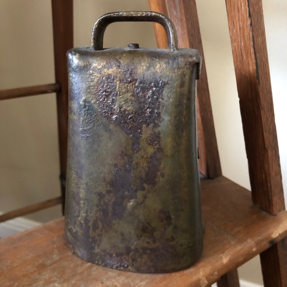 Rustic Cowbell